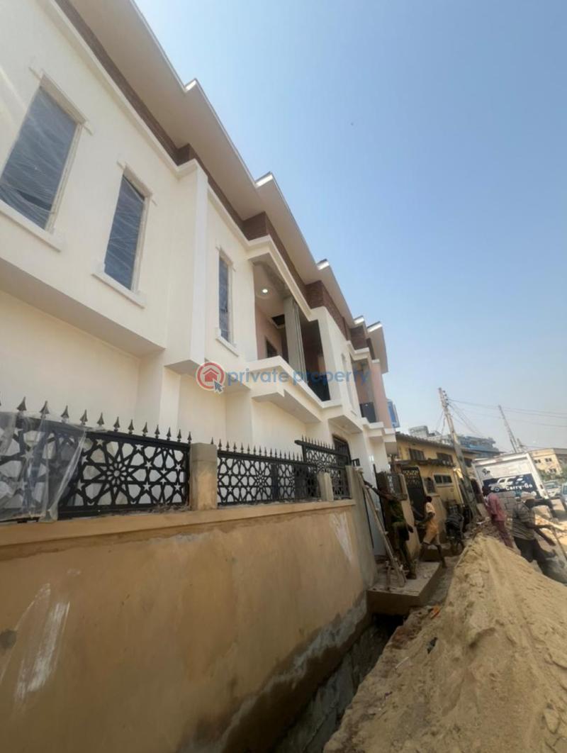 Self Contain For Rent In An Estate Environment @ Agidingbi Ikeja Lagos Agidingbi Ikeja Lagos - 4