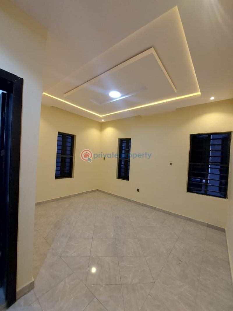 5 bedroom House For Sale Magodo GRA Phase 2 Kosofe/Ikosi Lagos - 3