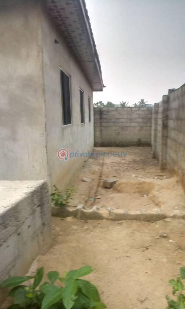 3 bedroom House For Sale Stream View Estate (azumini) Atali Port Harcourt Rivers - 5