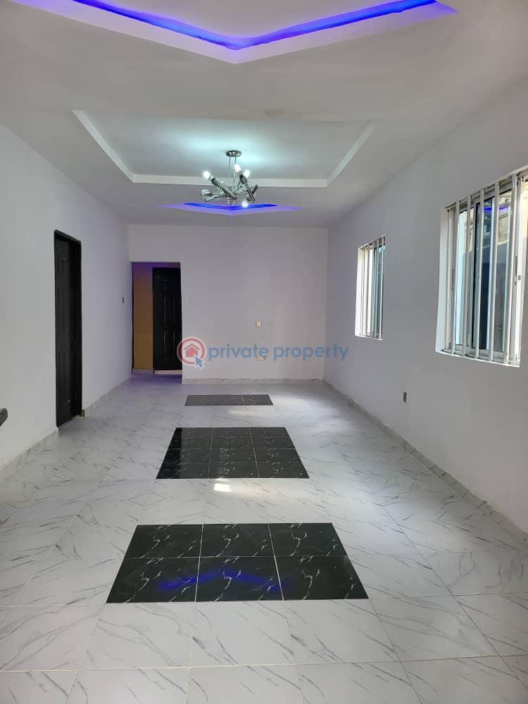 3 bedroom Detached Bungalow For Sale Akuru Estate, Elebu Oluyole Extension Akala Express Ibadan Oyo - 8