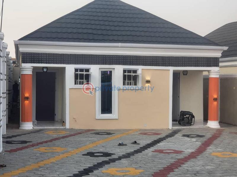 3 bedroom Detached Bungalow For Sale Akuru Estate, Elebu Oluyole Extension Akala Express Ibadan Oyo - 6