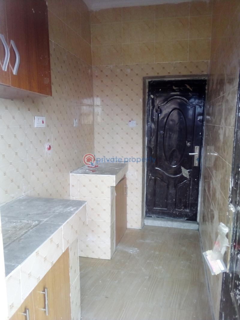 2 bedroom Flat & Apartment For Rent Lagos Island  - 5