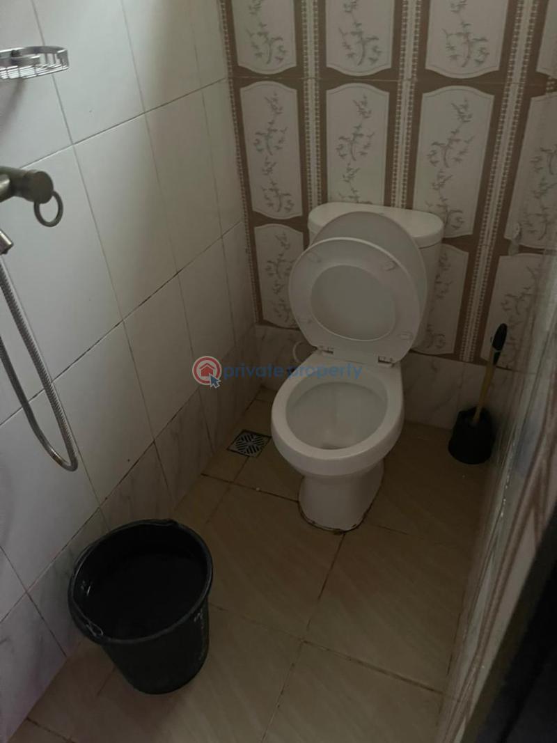 1 bedroom Flat & Apartment Short let Santos Estate Egbeda Dopemu Ikeja Akowonjo Alimosho Lagos - 9