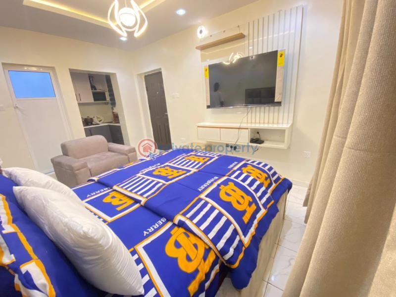 1 bedroom Self Contain Short let St Agnes Road Sabo Yaba Lagos - 1