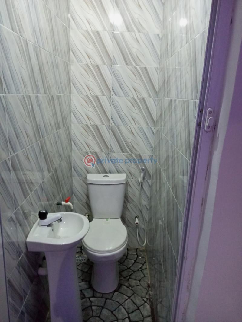 2 bedroom Flat & Apartment For Rent Church Street Jakande Estate Jakande Estate Isolo Lagos - 7