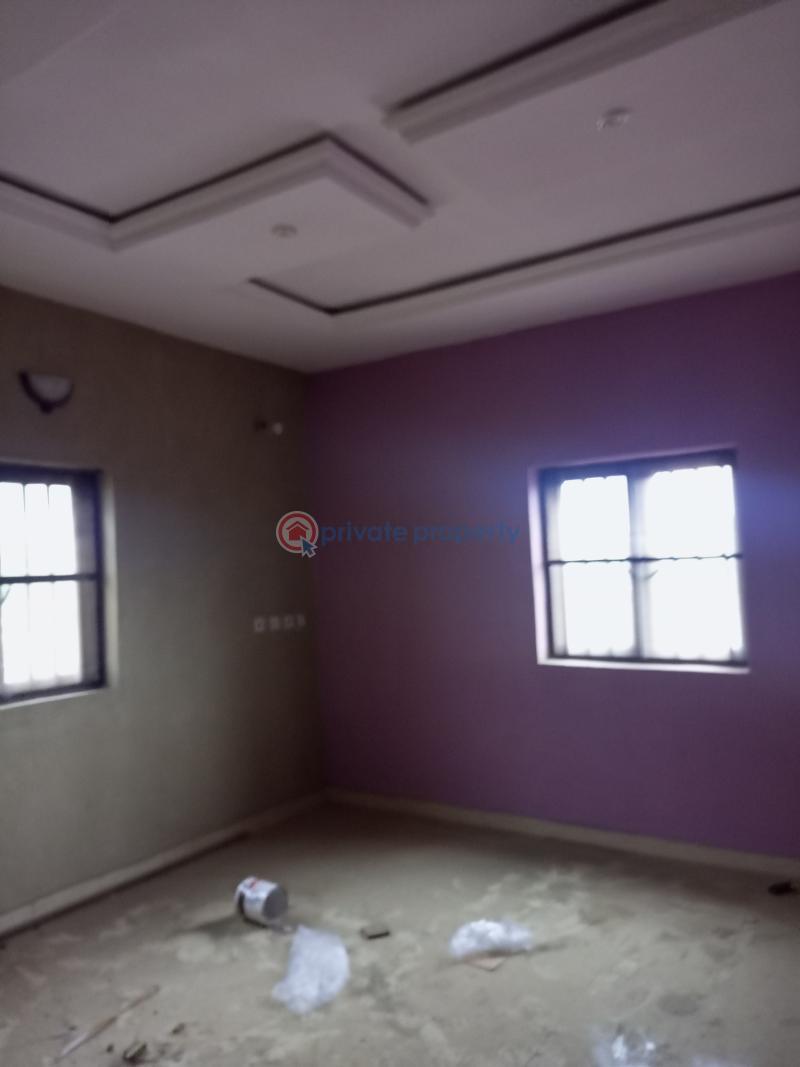 2 bedroom Flat & Apartment For Rent Nnpc Axis Ejigbo Okeafa Isolo Oke-afa Isolo Lagos - 4
