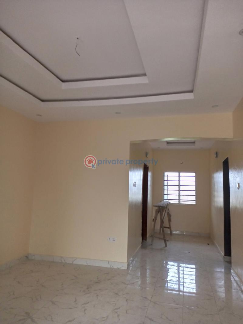 2 bedroom Block Of Flats For Rent Isheri Oshun Bus Stop. Bucknor Estate Isolo Lagos - 1