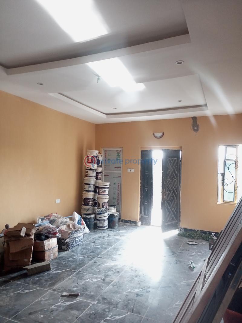 2 bedroom Flat & Apartment For Rent Divine Avenue Bucknor Estate Isolo Lagos - 1