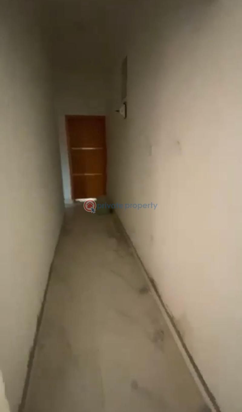 2 bedroom Block Of Flats For Rent Surulere Lagos - 4