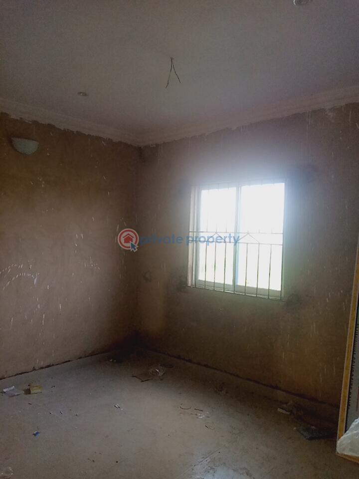 2 bedroom Flat & Apartment For Rent Ogudu Lagos - 1