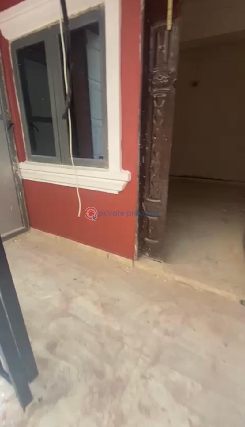 2 bedroom Block Of Flats For Rent Surulere Lagos - 0