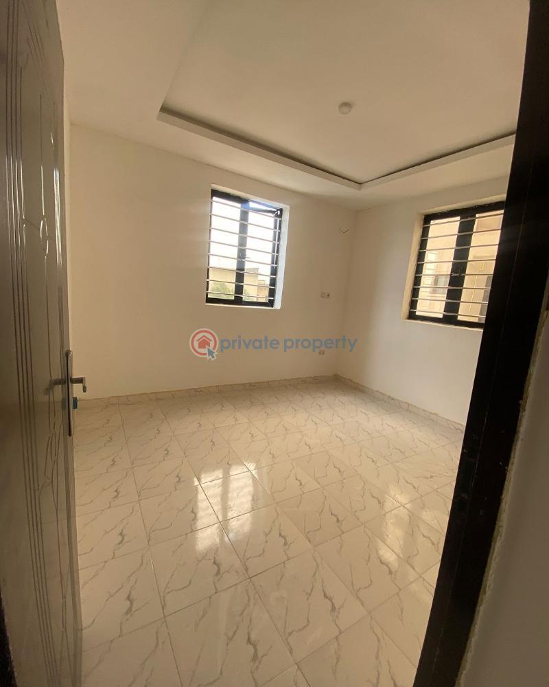 2 bedroom Shared Apartment For Sale Itire Road Surulere Lagos - 4