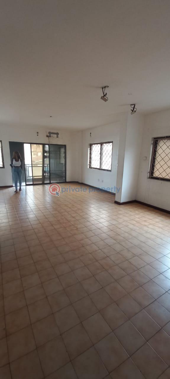 2 bedroom House For Rent Alagomeji Yaba Lagos - 3