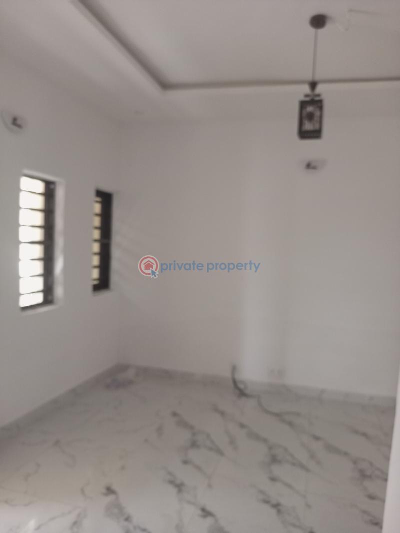 2 bedroom Flat & Apartment For Rent Transformer Bucknor Close To Fasheun Bridge Ago Palace Isolo Lagos - 11