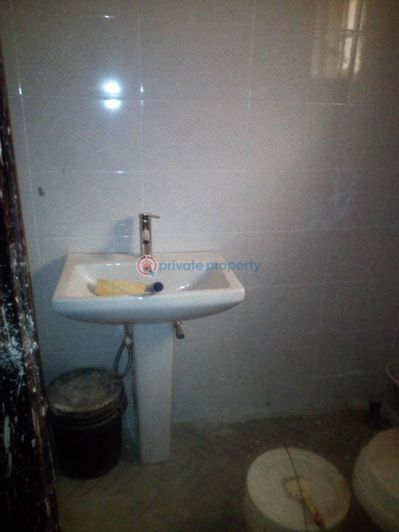 2 bedroom Block Of Flats For Rent Faplins Estate Lokogoma Abuja Phase 2  - 5