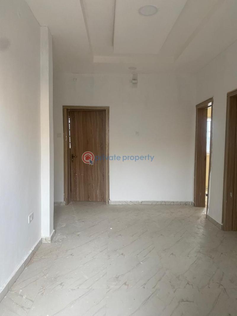 2 bedroom Block Of Flats For Rent Folagoro Fola Agoro Yaba Lagos - 14