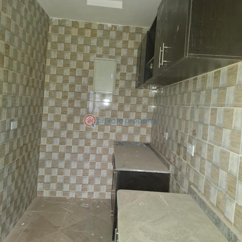 2 bedroom Block Of Flats For Rent Atunrase Medina Gbagada Lagos - 4