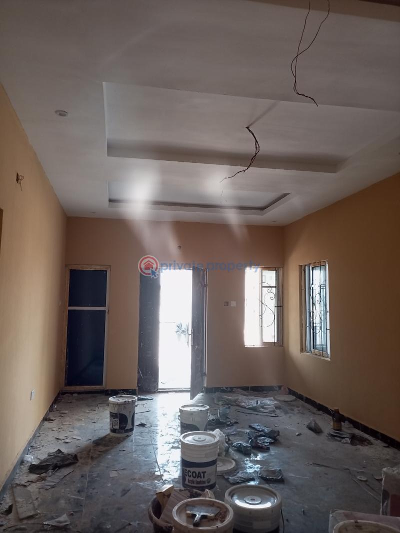 2 bedroom Flat & Apartment For Rent Divine Avenue Bucknor Estate Isolo Lagos - 12