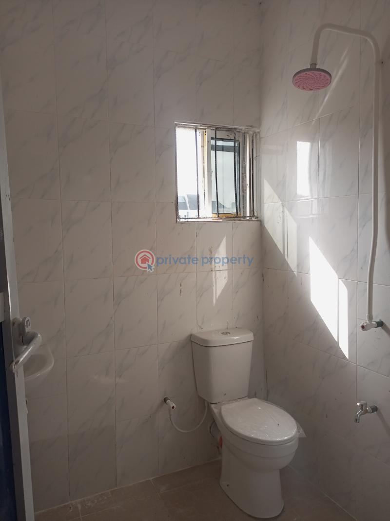 2 bedroom Flat & Apartment For Rent Divine Avenue Bucknor Estate Isolo Lagos - 14