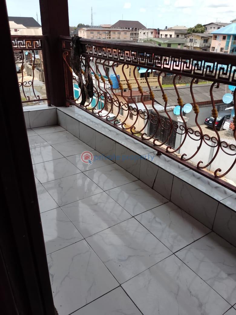 2 bedroom Block Of Flats For Rent Aguda  Surulere Lagos - 3