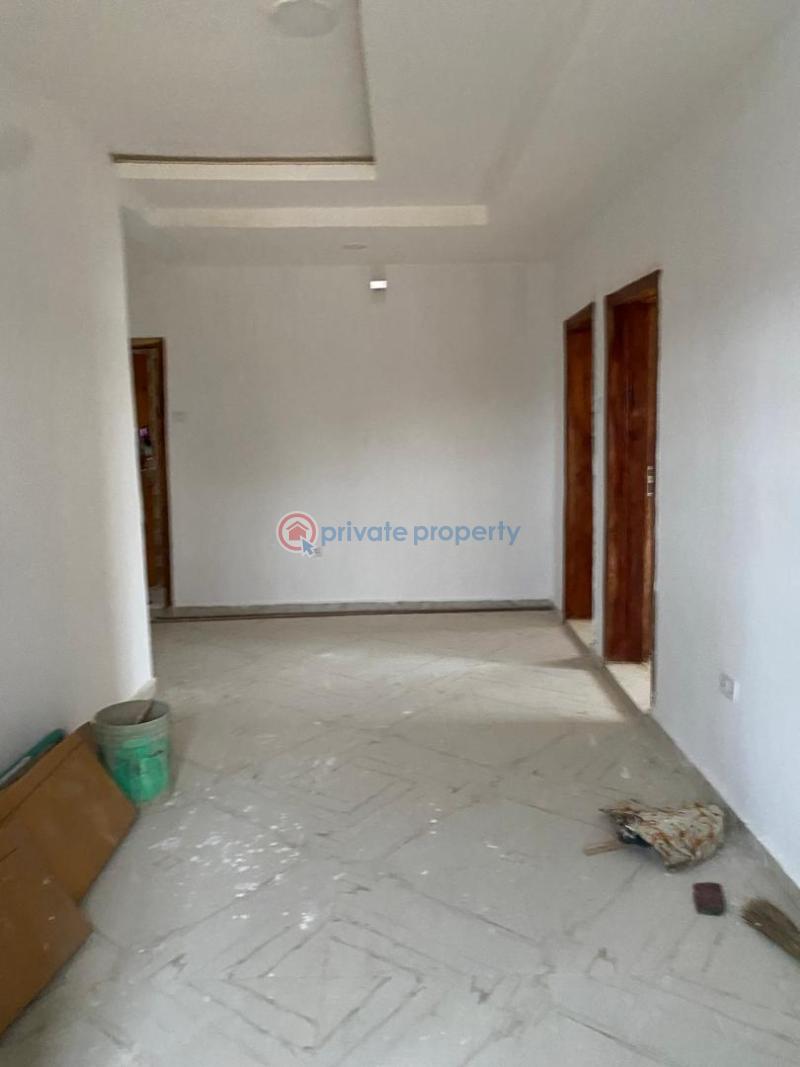 2 bedroom Flat & Apartment For Rent Fola Agoro Yaba Lagos - 14