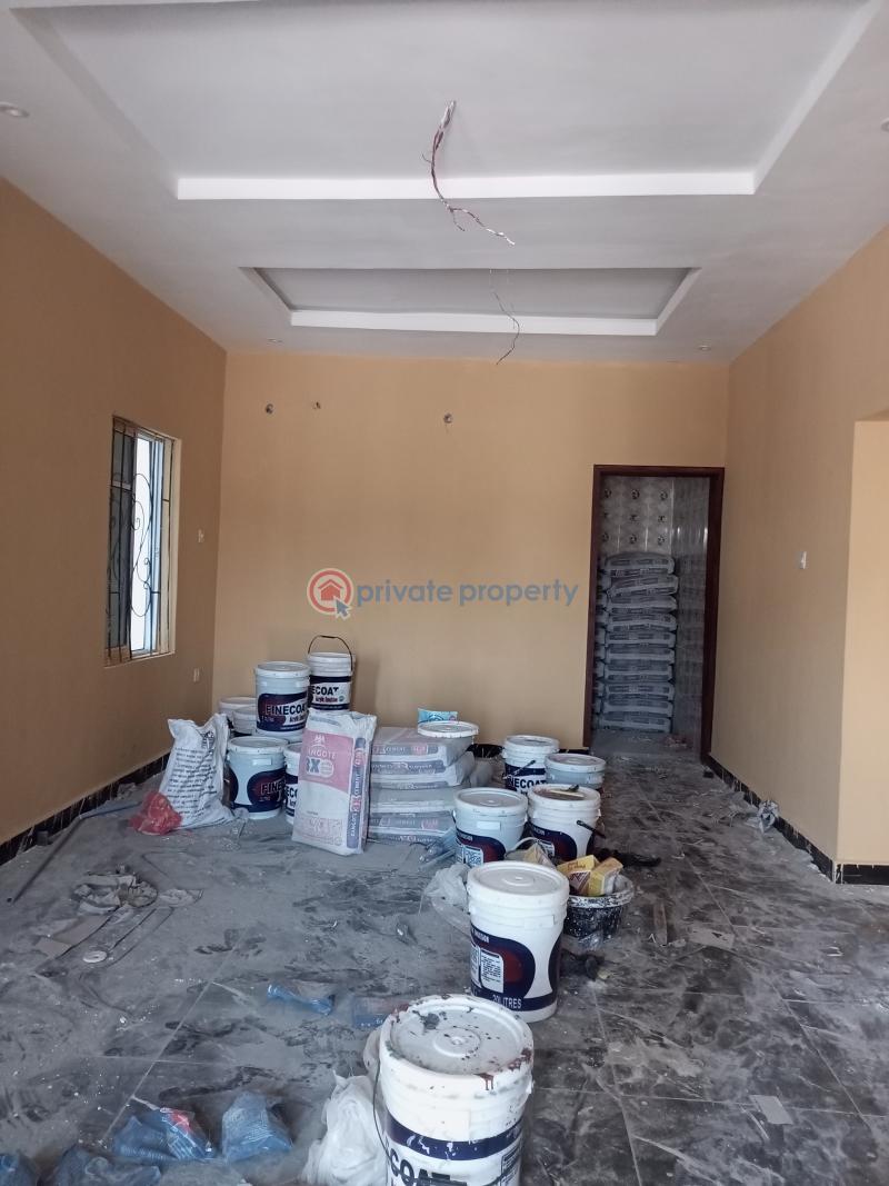 2 bedroom Flat & Apartment For Rent Divine Avenue Bucknor Estate Isolo Lagos - 13