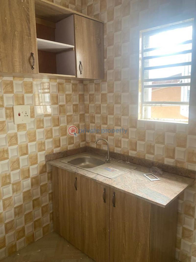 2 bedroom Block Of Flats For Rent Folagoro Fola Agoro Yaba Lagos - 1