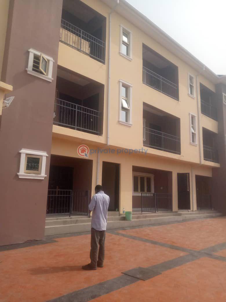 2 bedroom Flat & Apartment For Rent In An Estate At Ogidan Sangotedo Ajah Lagos - 0