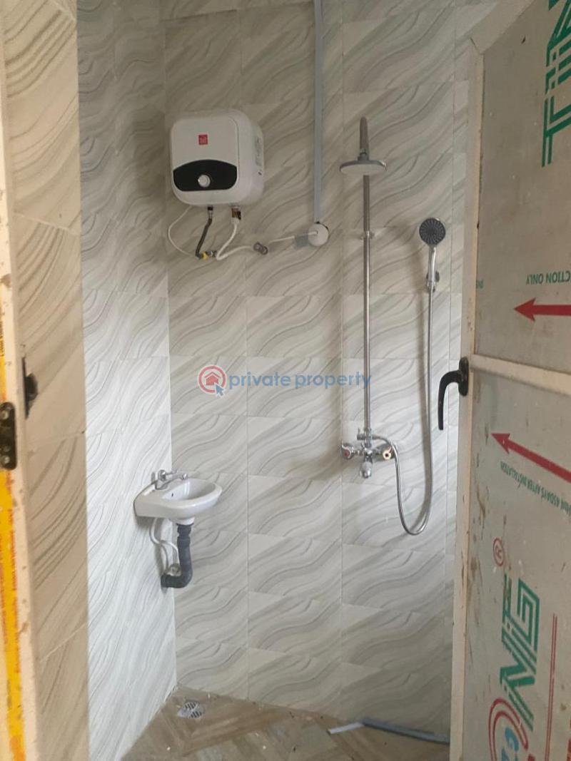 2 bedroom Block Of Flats For Rent Folagoro Fola Agoro Yaba Lagos - 8