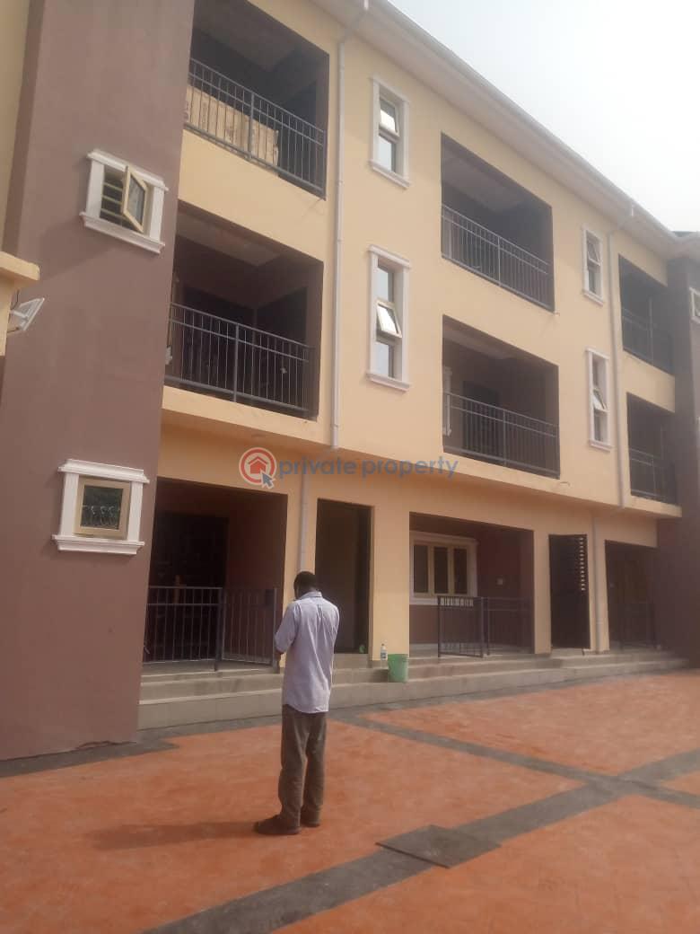 2 bedroom Flat & Apartment For Rent In An Estate At Ogidan Sangotedo Ajah Lagos - 9