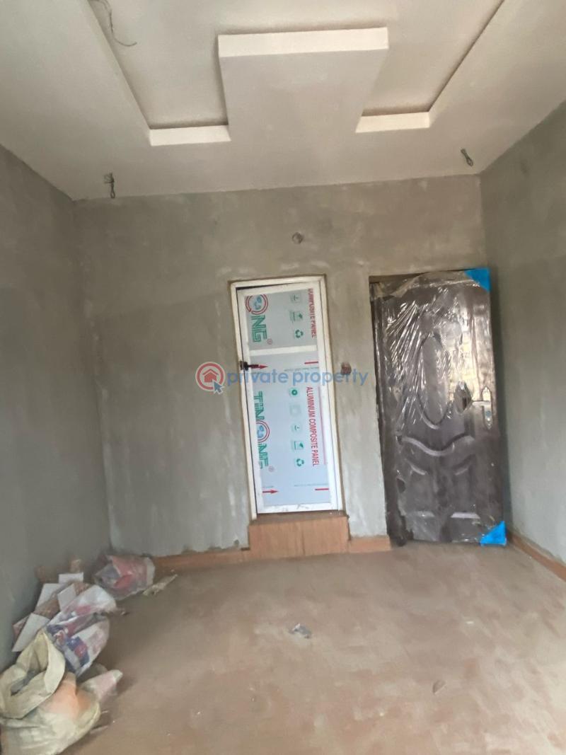 2 bedroom Flat & Apartment For Rent Ebute Metta Yaba Lagos - 4