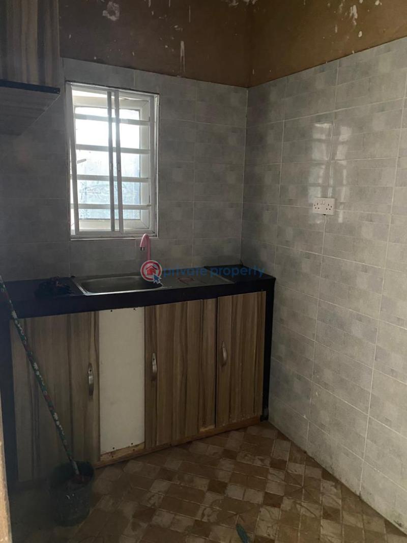 2 bedroom Flat & Apartment For Rent Onipanu Shomolu Lagos - 7