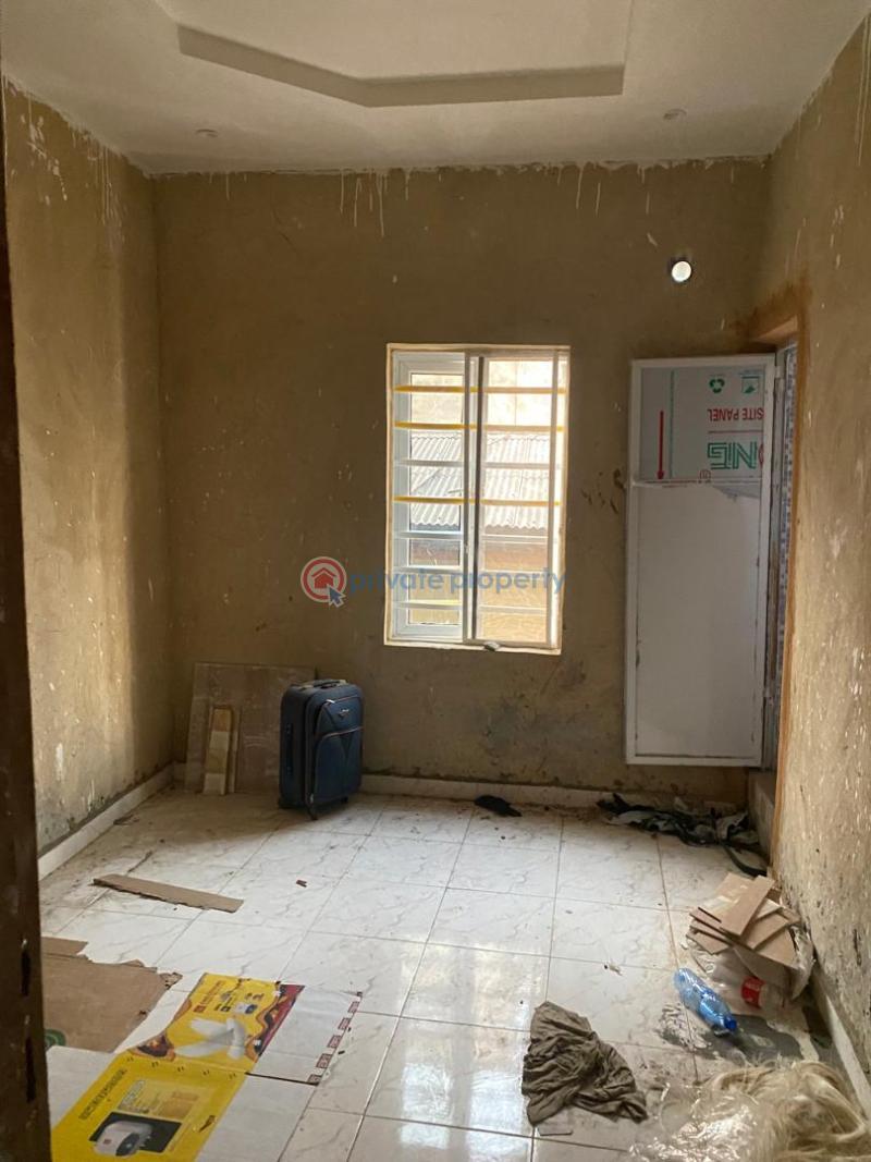 2 bedroom Flat & Apartment For Rent Adekunle Ebute Metta Yaba Lagos - 10