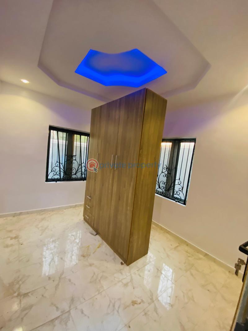 2 bedroom Flat & Apartment For Rent Aerodrome Phase 2, Ibadan Oyo - 3