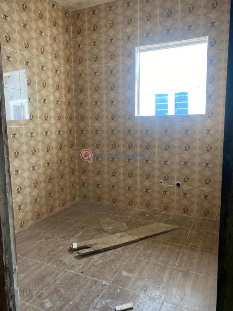 2 bedroom Flat & Apartment For Rent Alagomeji Yaba Lagos - 11