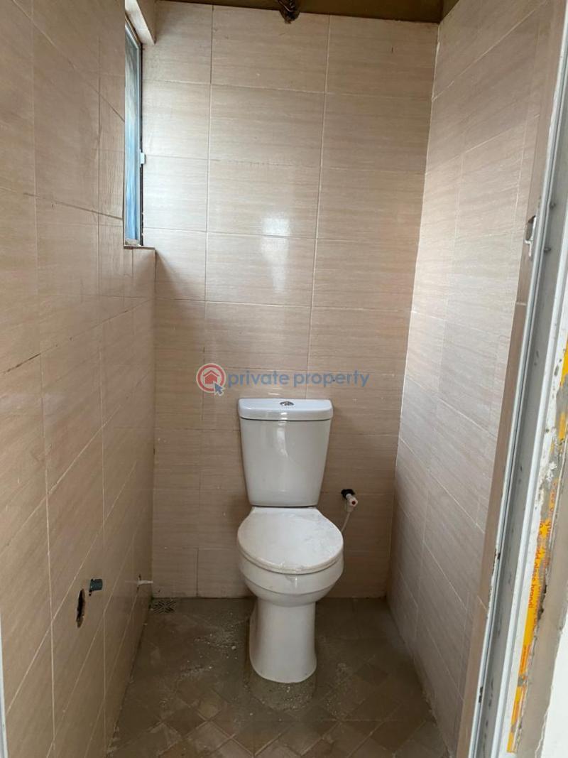 2 bedroom Flat & Apartment For Rent Onipanu Shomolu Lagos - 12