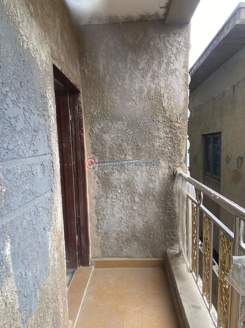 2 bedroom Flat & Apartment For Rent Ebute Metta Yaba Lagos - 12