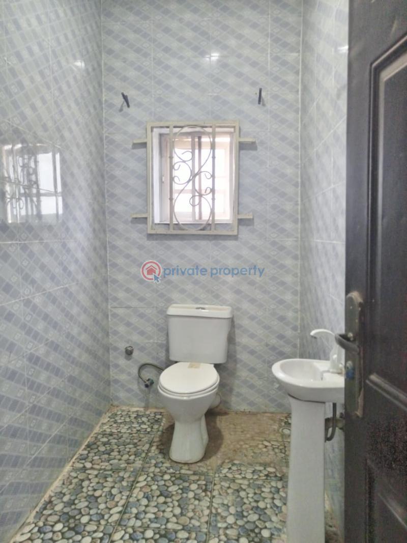 For rent 2 bedroom House Lugbe Airport Road Abuja Abuja Phase 4 (PID