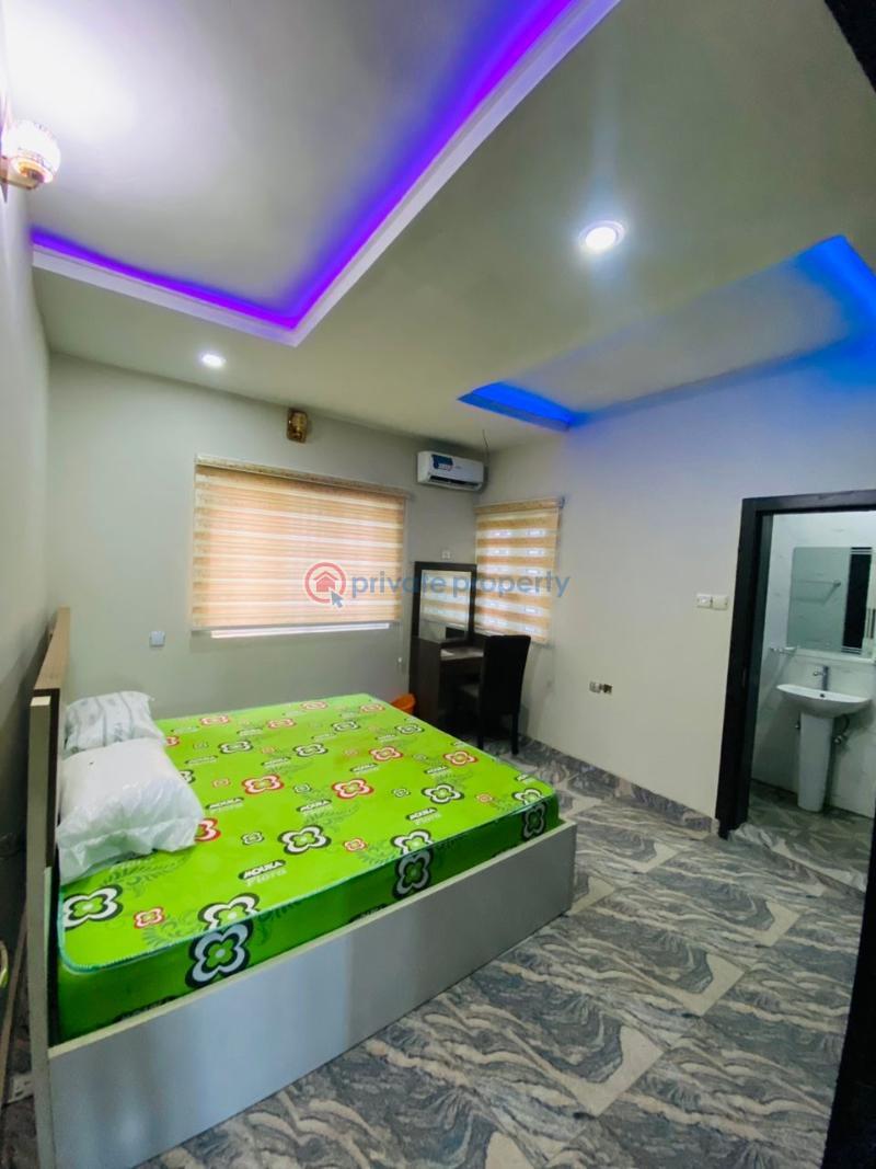 2 bedroom Terraced Duplex For Rent Carlton Gate Estate Akobo Ibadan Oyo - 5