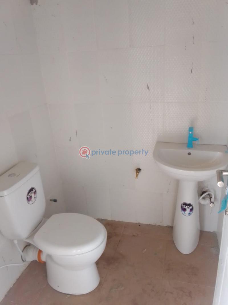2 bedroom House For Rent Bembo Area Ibadan Oyo - 0