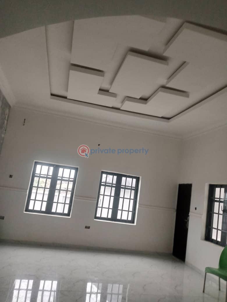2 bedroom House For Rent Owode First Gate Apata Ibadan Oyo - 1