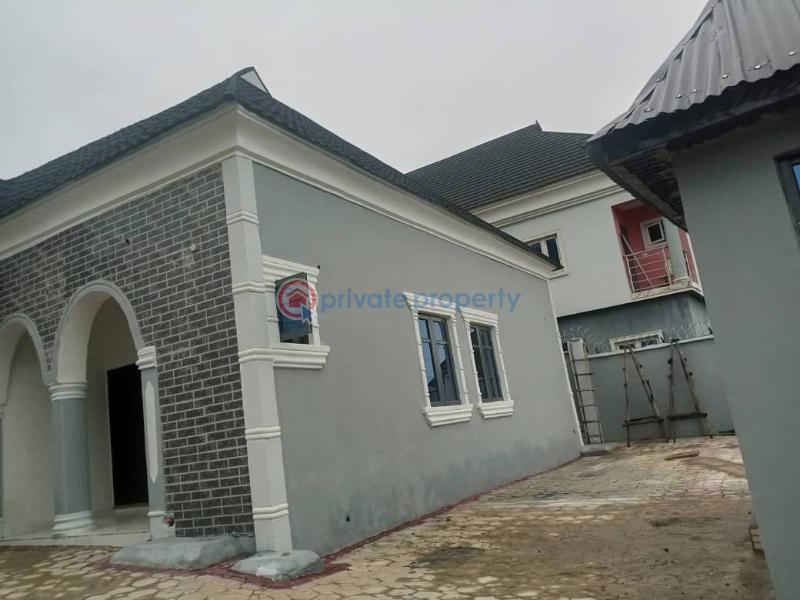 2 bedroom House For Rent Owode First Gate Apata Ibadan Oyo - 4