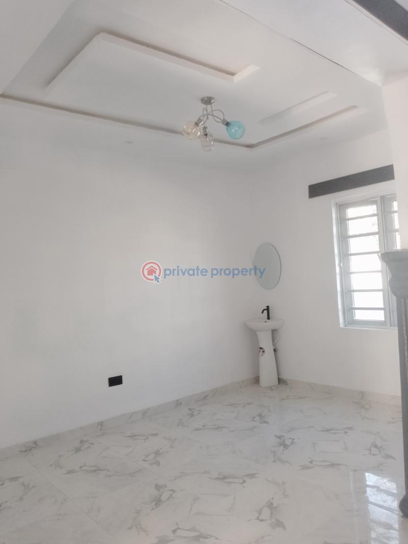 3 bedroom House For Rent Aroro Makinde Ojoo Barracks Road Ojoo Ojoo Ibadan Oyo - 3