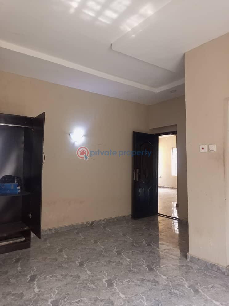 For rent 2 bedroom House Oko Oba Agege Lagos (PID 0PBGDX) Private