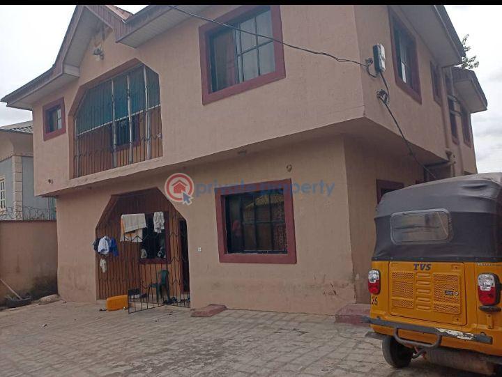 For sale 6 bedroom House Alamutu Estate, Fagba Fagba Agege Lagos (PID