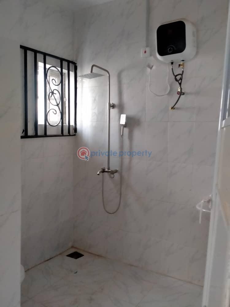 5 bedroom House For Sale Near Gbagi Market Old Ife Road Ibadan Ibadan Oyo - 7