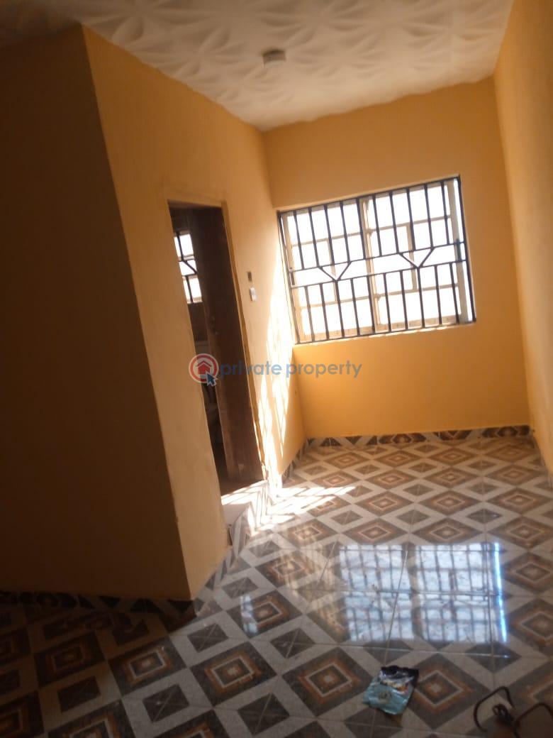 2 bedroom House For Rent Podo New Garage Ibadan Ibadan Oyo - 5