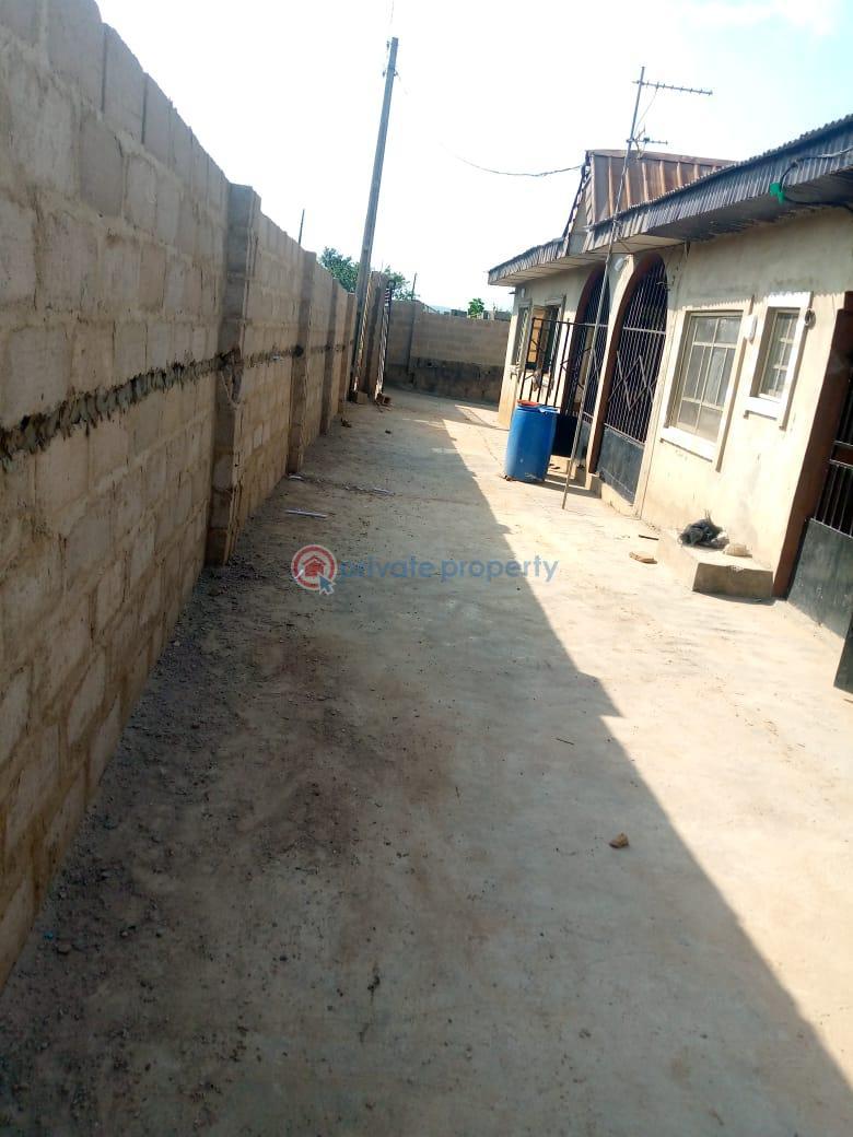 2 bedroom House For Rent Podo New Garage Ibadan Ibadan Oyo - 3