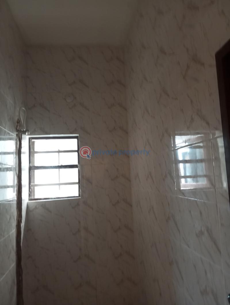 2 bedroom Block Of Flats For Rent Nnobi Surulere Lagos - 7