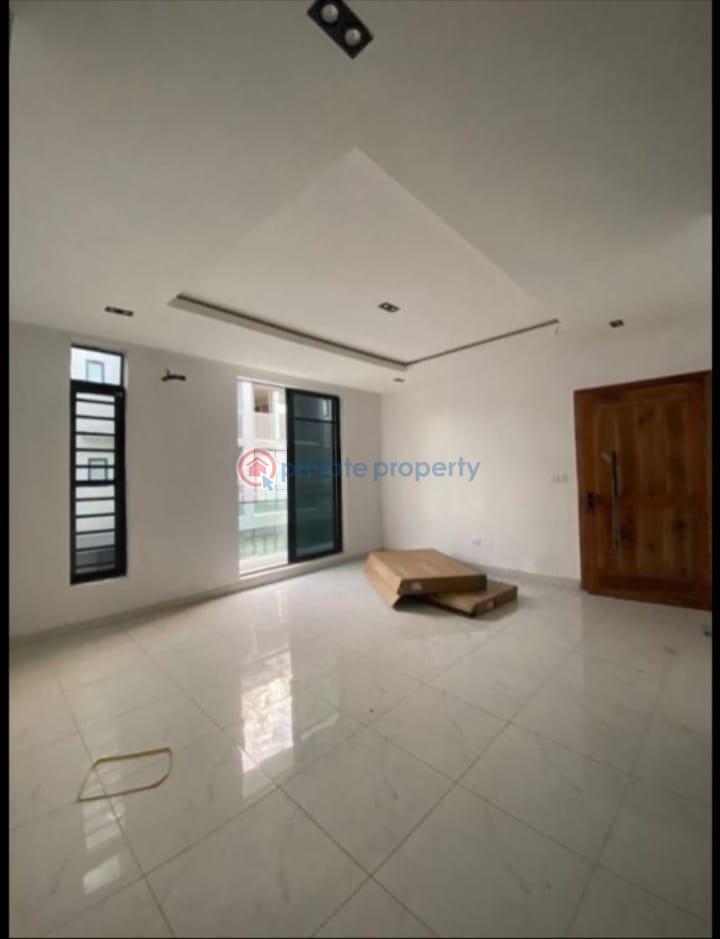 2 bedroom Block Of Flats For Rent Chevron Drive Lekki Lagos - 1